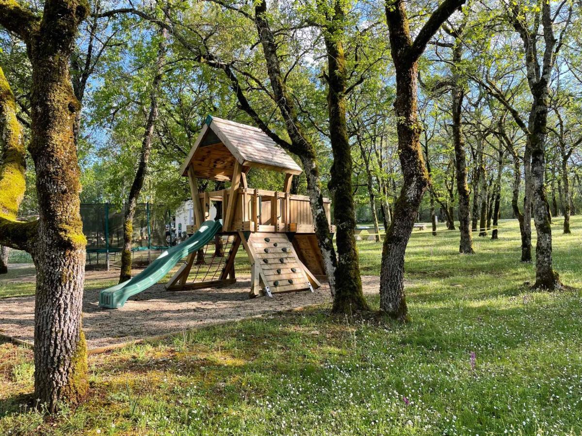 Lodges Du Bois Dodo - Ancien Camping De Bois Redon Septfonds Exterior foto